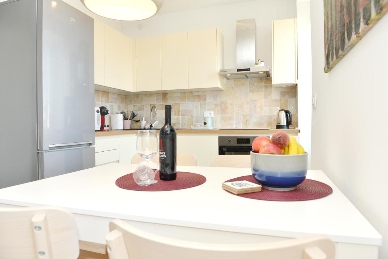 זאדאר Apartman Junona - Poluotok Na Dlanu מראה חיצוני תמונה